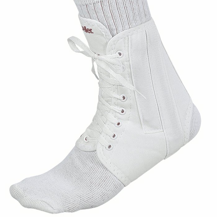 Mueller bokarögzítő, fűzős Lace Up Ankle Brace Mueller Sports Medicine